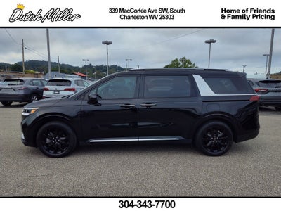 2024 Kia Carnival SX