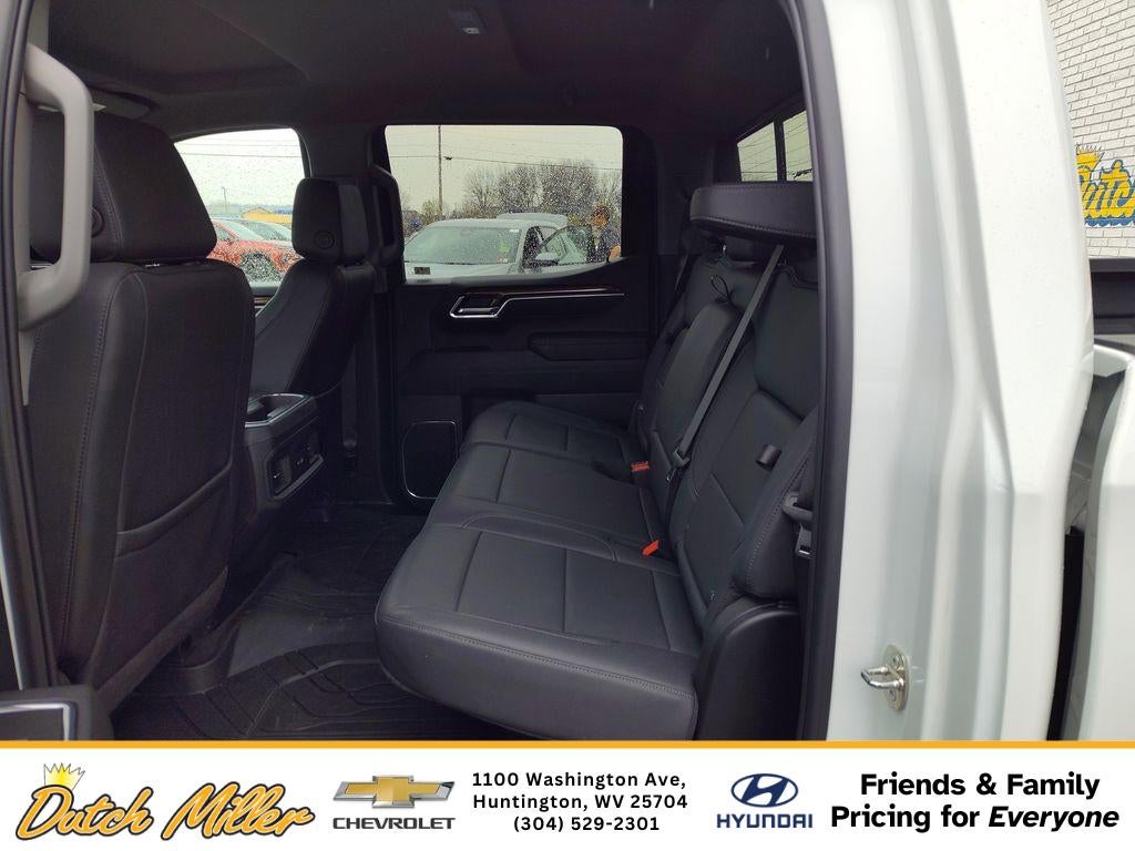 2024 Chevrolet Silverado RST