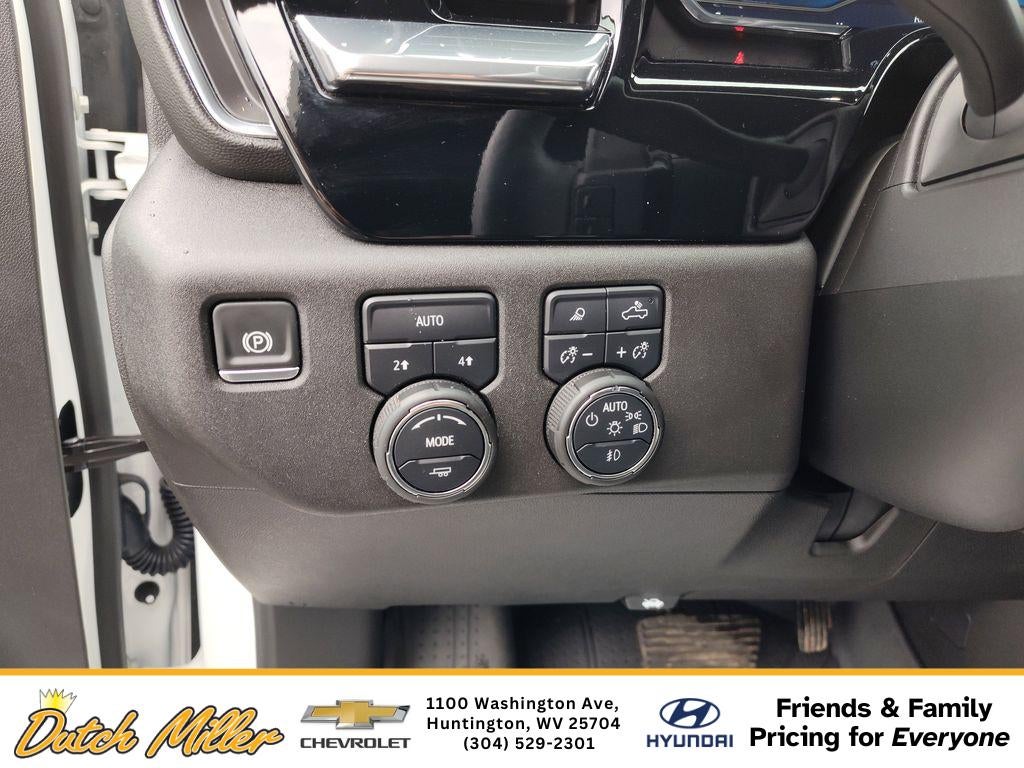 2024 Chevrolet Silverado RST