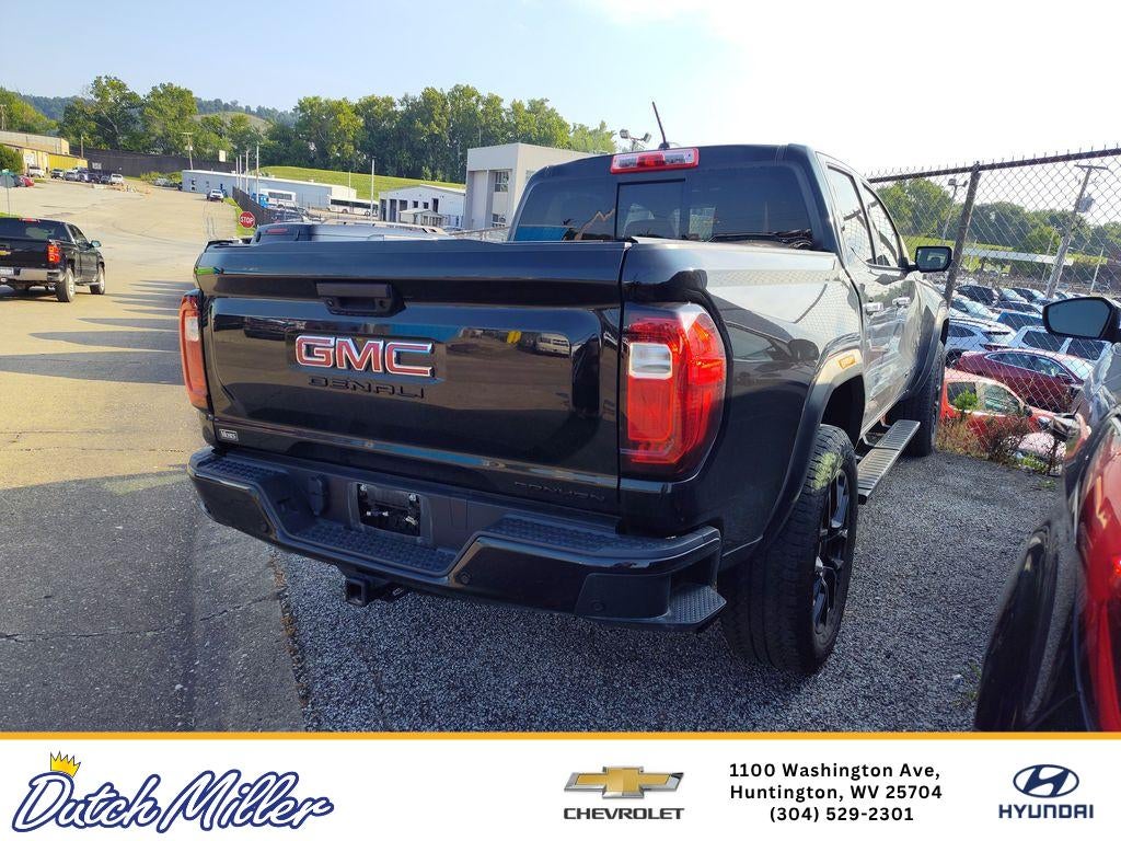 2023 GMC Canyon 4WD Denali