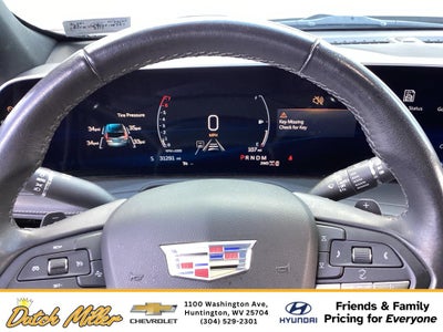 2024 Cadillac XT4 AWD Premium Luxury