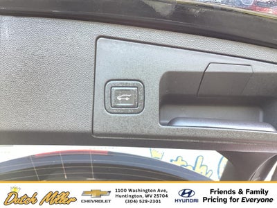 2024 Cadillac XT4 AWD Premium Luxury