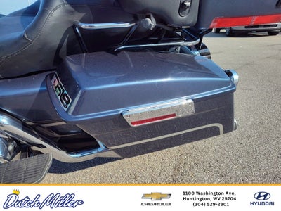 2003 Harley-Davidson FLHTCUI Base