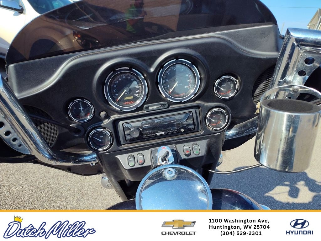 2003 Harley-Davidson FLHTCUI Base