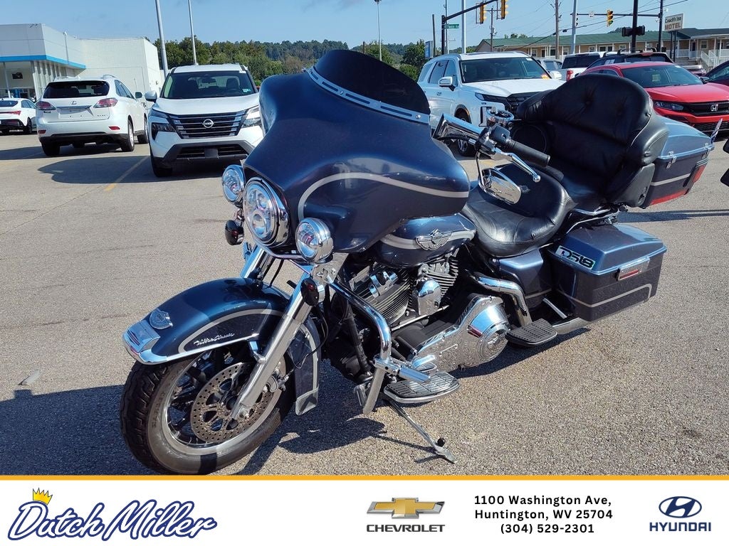 2003 Harley-Davidson FLHTCUI Base