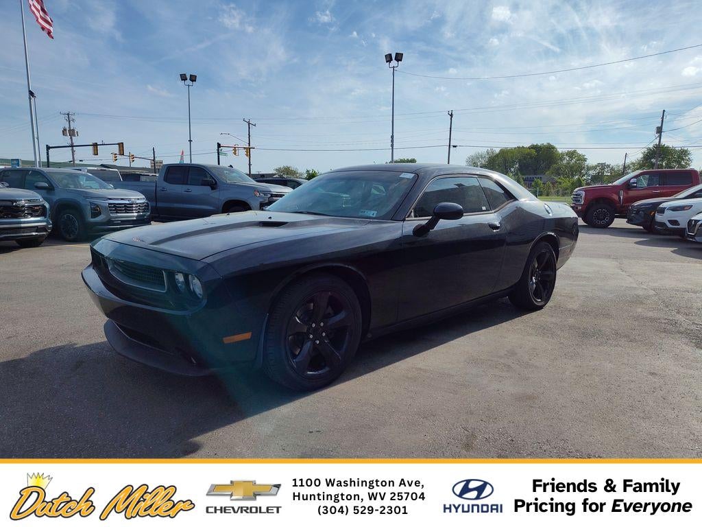 2014 Dodge Challenger SXT Plus