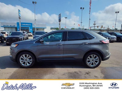 2022 Ford Edge Titanium