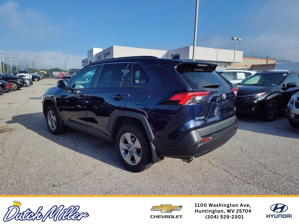 2022 Toyota RAV4 XLE