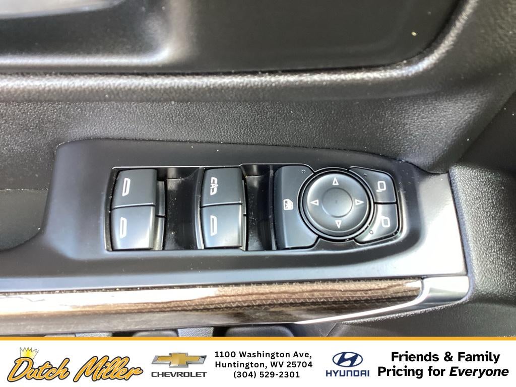 2021 Chevrolet Silverado LT