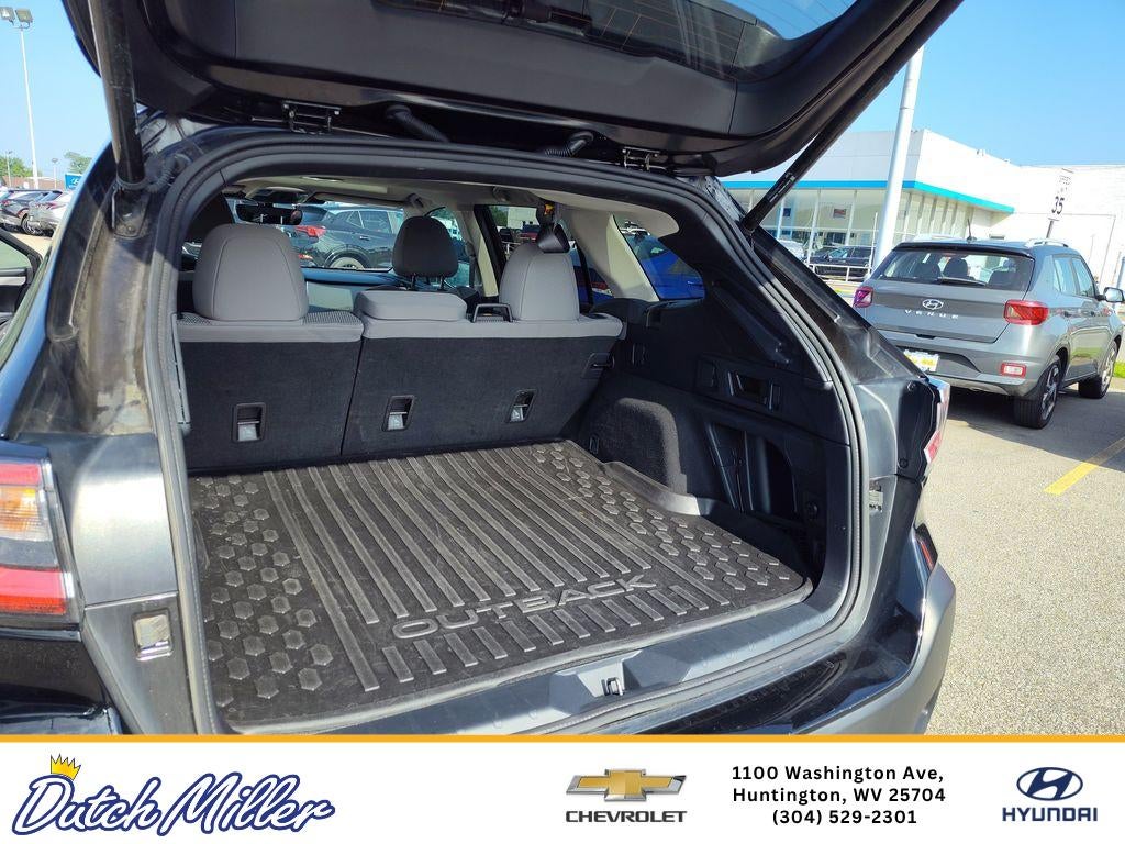 2023 Subaru Outback Premium