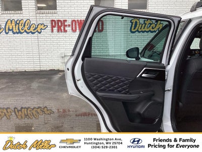 2023 Mitsubishi Outlander SEL