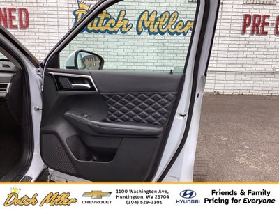 2023 Mitsubishi Outlander SEL