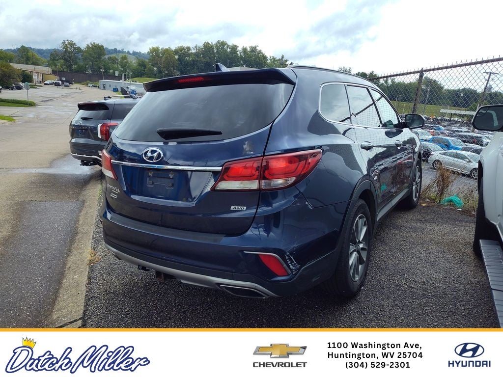 2018 Hyundai Santa Fe XL SE