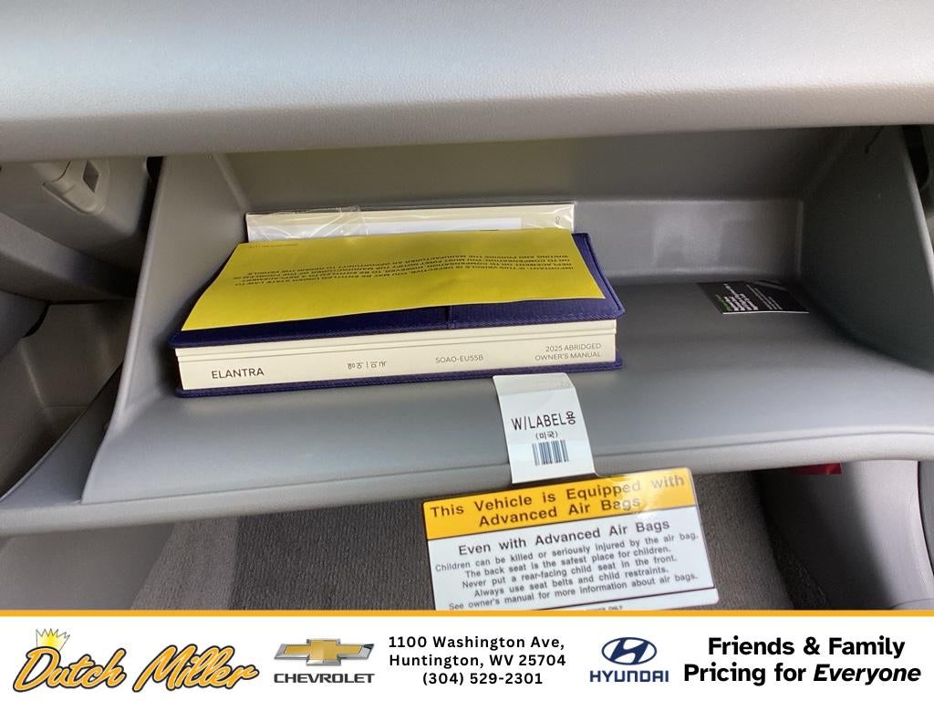 2025 Hyundai Elantra SEL Sport