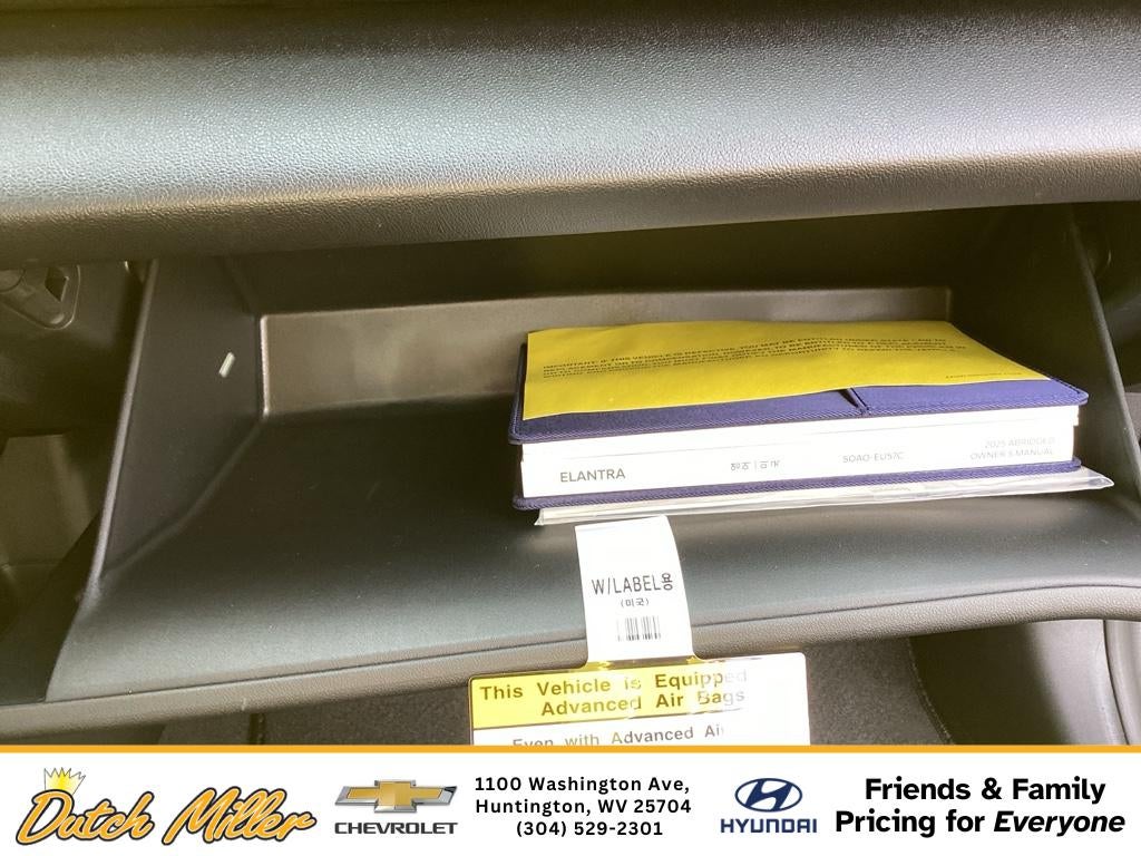 2025 Hyundai Elantra SEL Sport