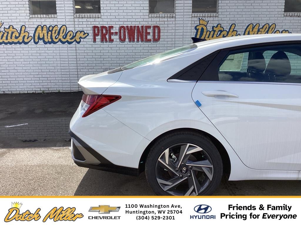 2025 Hyundai Elantra Limited