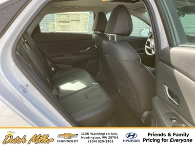 2025 Hyundai Elantra Limited