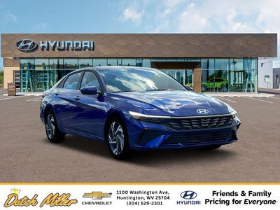 2025 Hyundai Elantra SEL Convenience