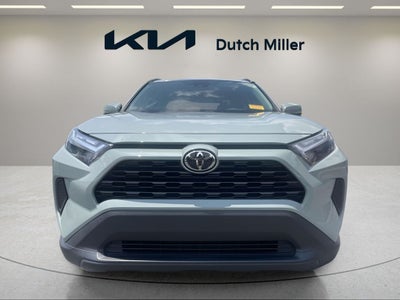 2022 Toyota RAV4 XLE