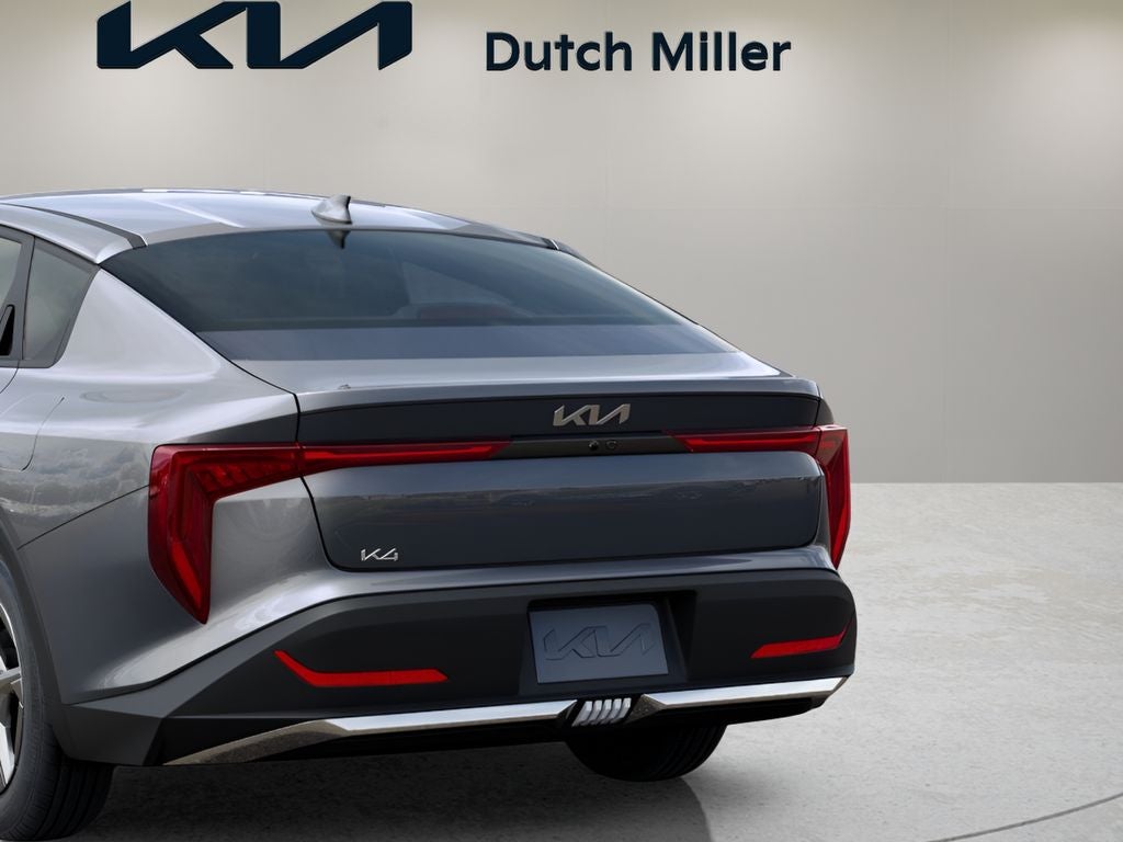 2026 Kia K4 LXS