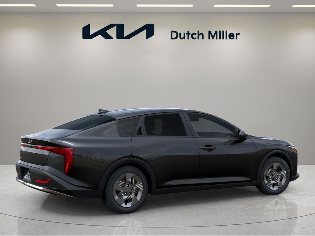 2026 Kia K4 LX