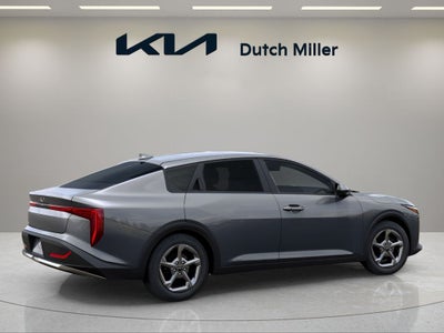 2026 Kia K4 LXS