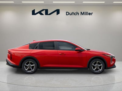2026 Kia K4 LXS
