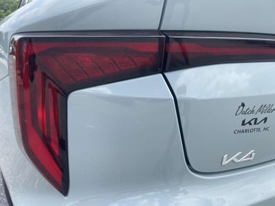 2025 Kia K4 GT-Line