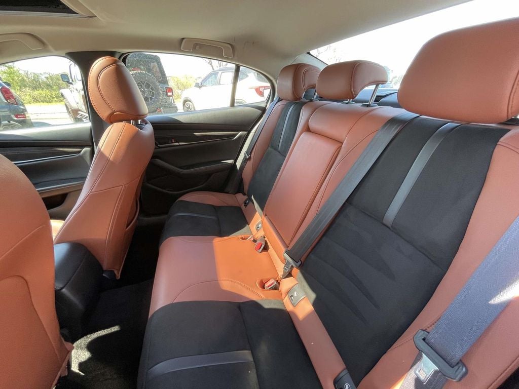 2024 Mazda Mazda3 2.5 Carbon Turbo