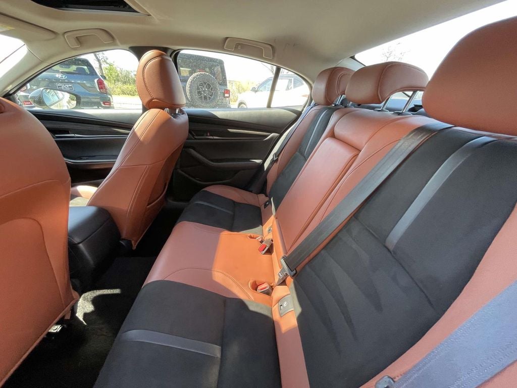 2024 Mazda Mazda3 2.5 Carbon Turbo