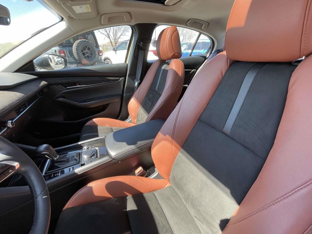 2024 Mazda Mazda3 2.5 Carbon Turbo