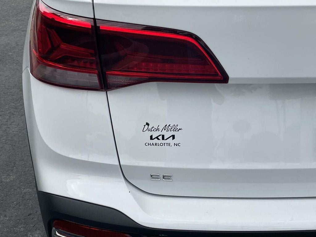 2024 Volkswagen Taos SE