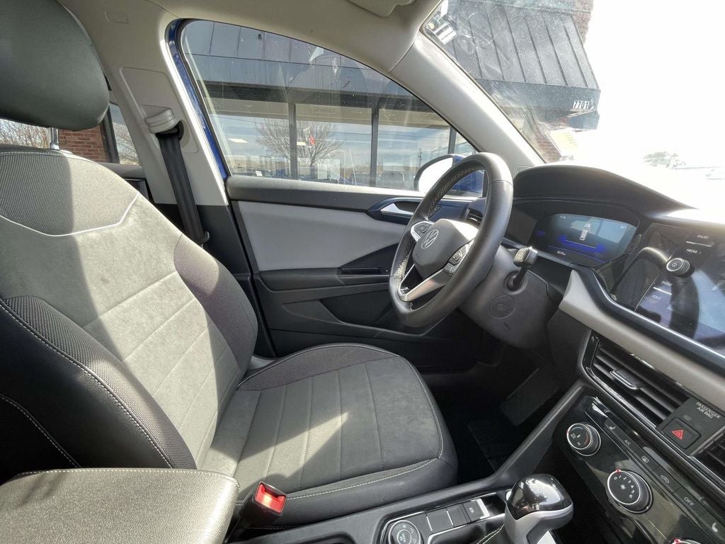 2023 Volkswagen Taos SE