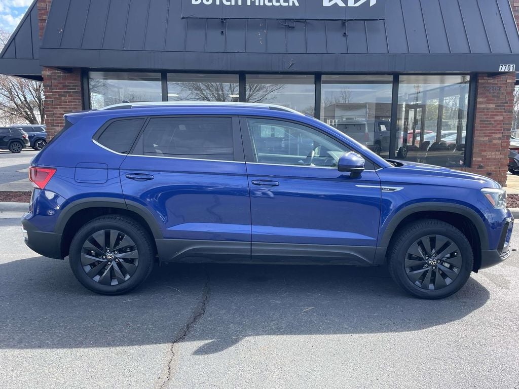 2023 Volkswagen Taos SE