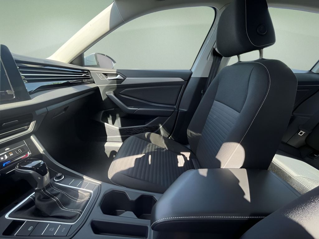 2025 Volkswagen Jetta S