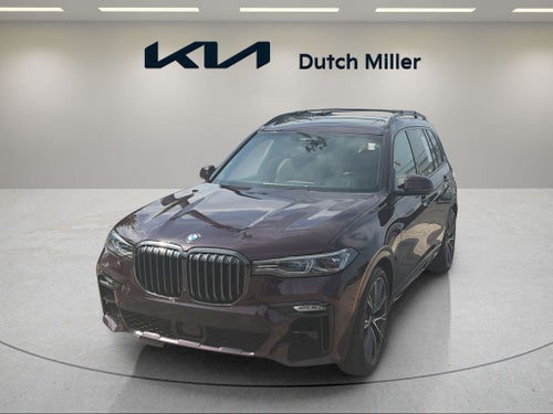 2022 BMW X7 M50i