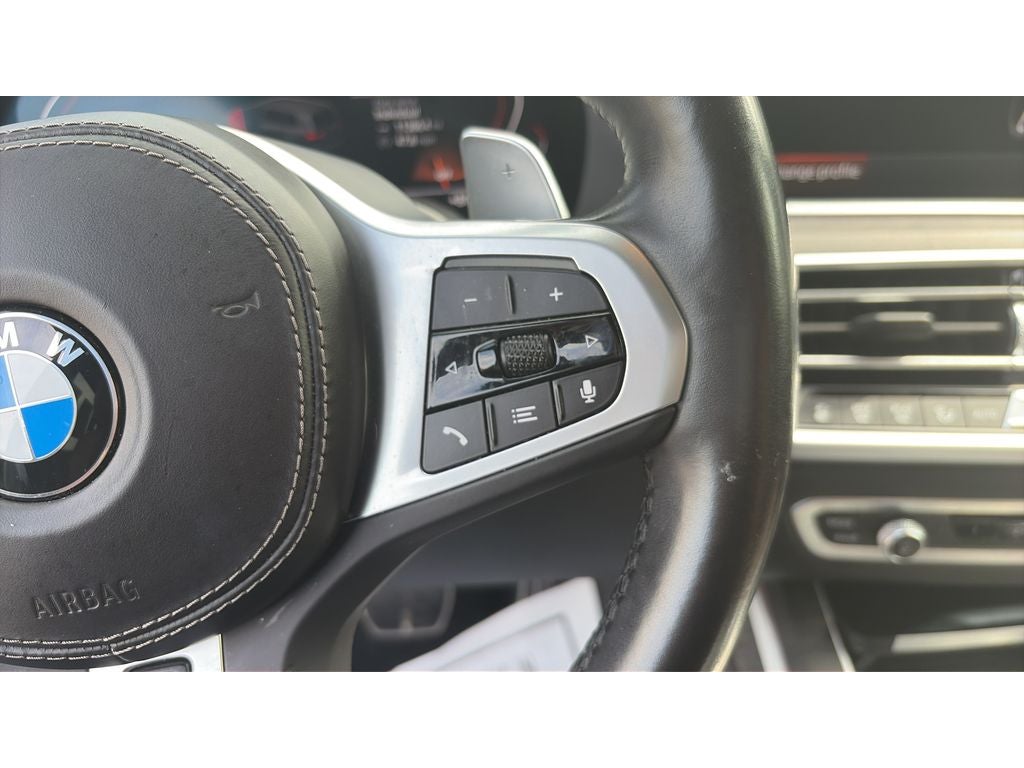 2022 BMW X7 M50i