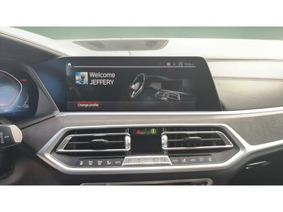 2022 BMW X7 M50i