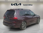 2022 BMW X7 M50i