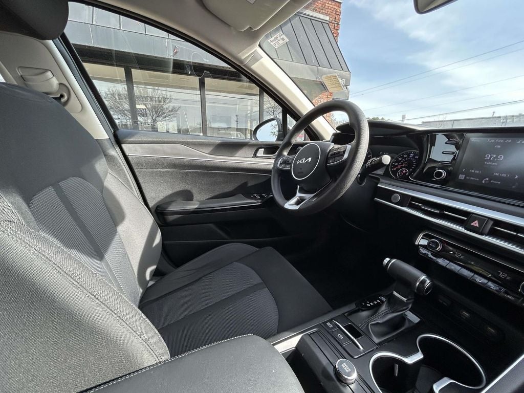 2022 Kia K5 LXS