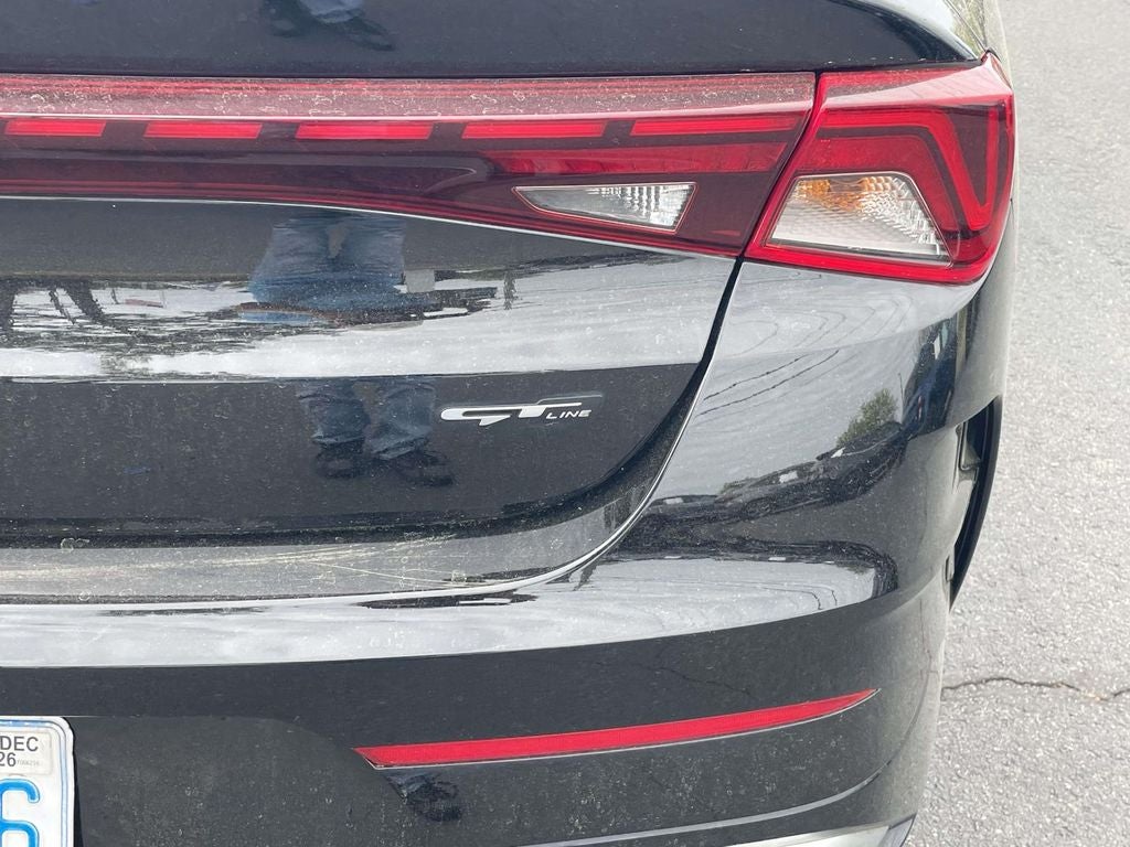 2022 Kia K5 GT-Line