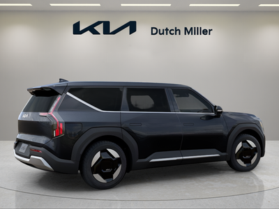 2026 Kia EV9 Light Short Range