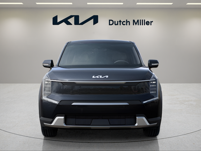 2026 Kia EV9 Light Short Range