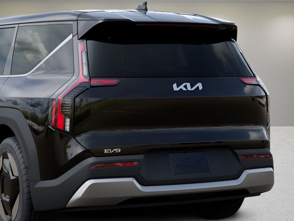 2026 Kia EV9 Light Long Range