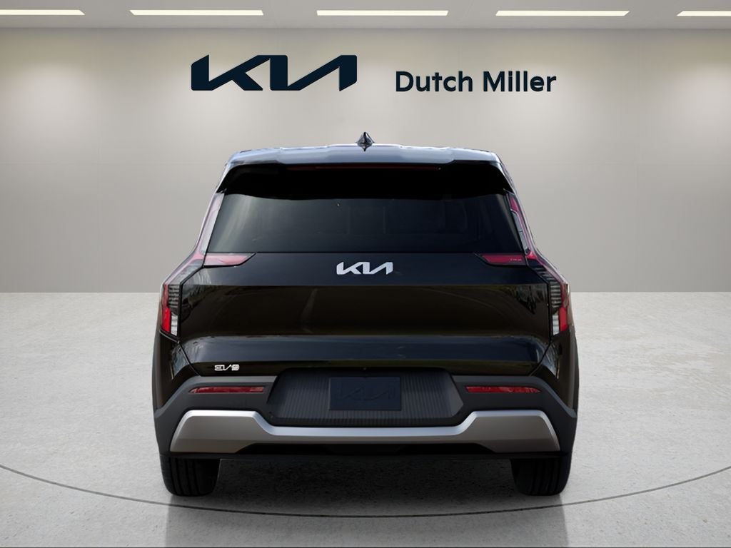 2026 Kia EV9 Light Long Range