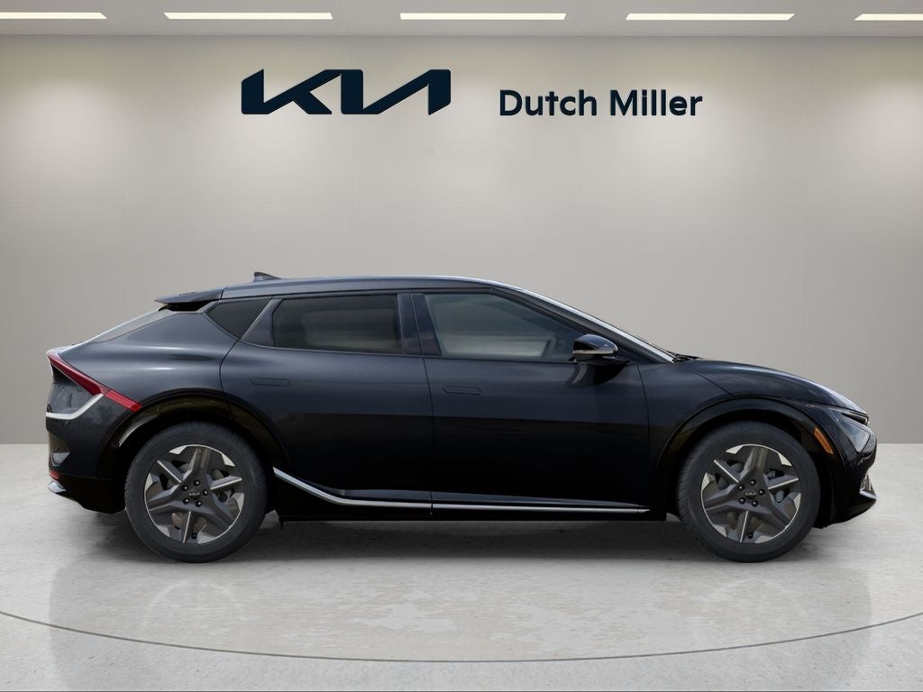 2026 Kia EV6 Light