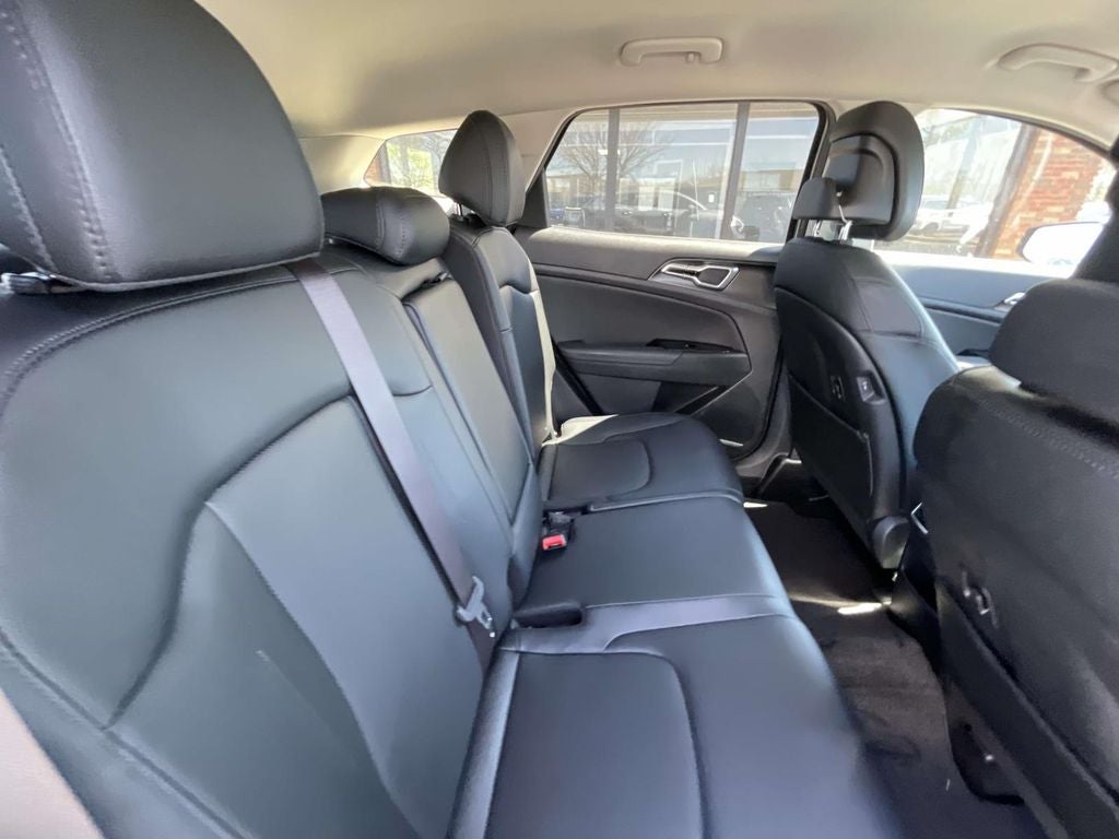2025 Kia Sportage EX