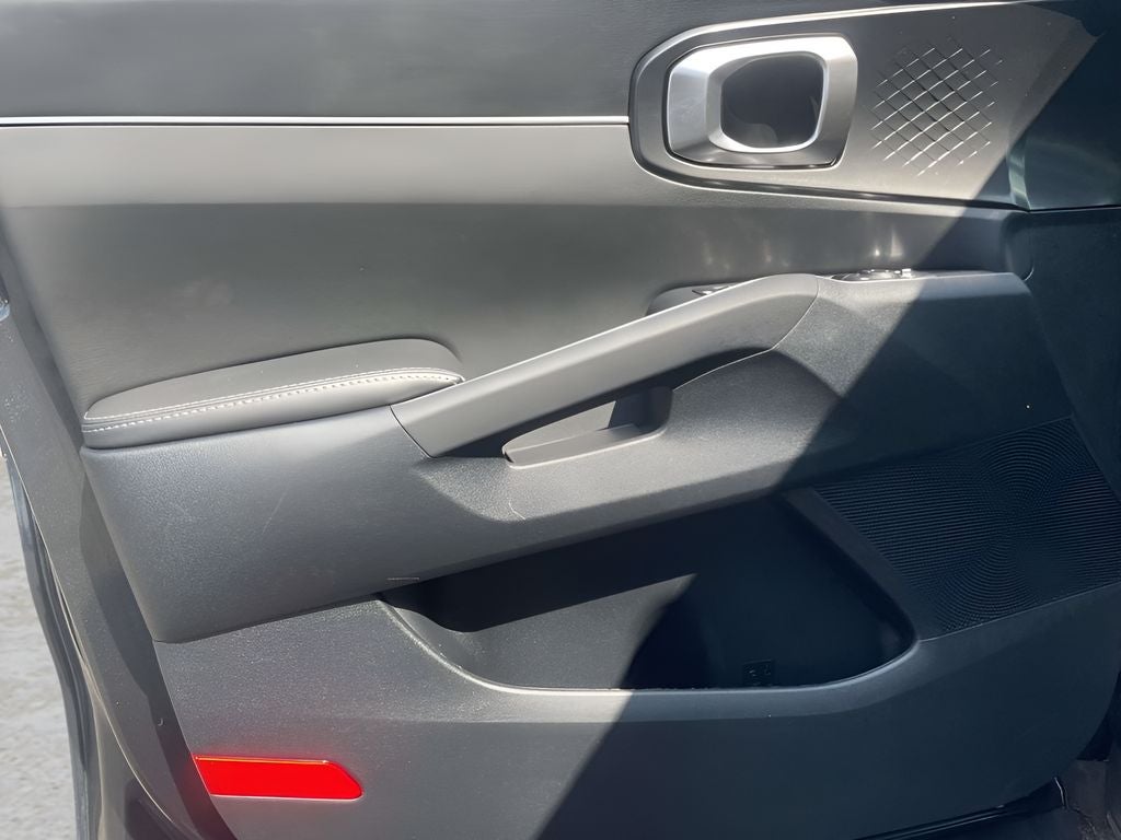 2025 Kia Sorento LX