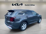 2025 Kia Sorento LX