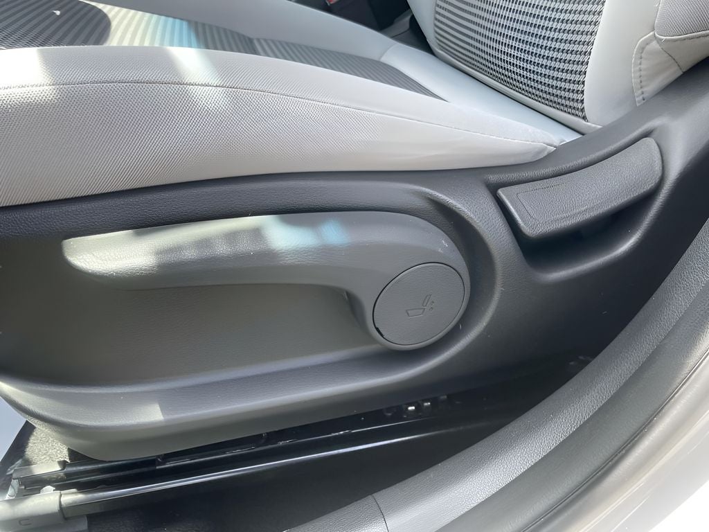 2022 Hyundai Kona SE